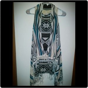 *SOLD* Super Soft Tribal Shawl, One Size